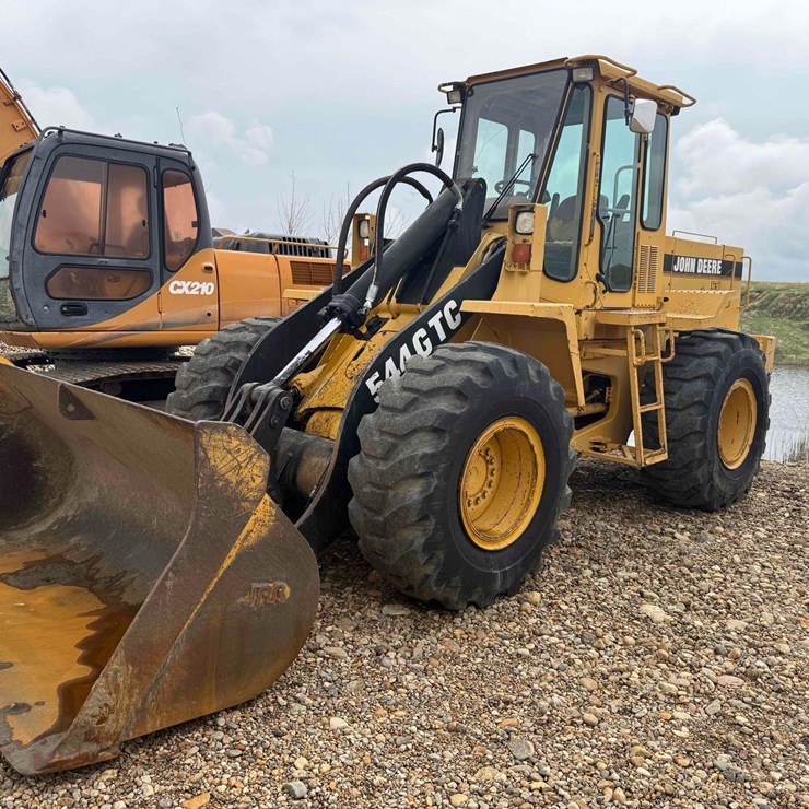 JOHN DEERE 544