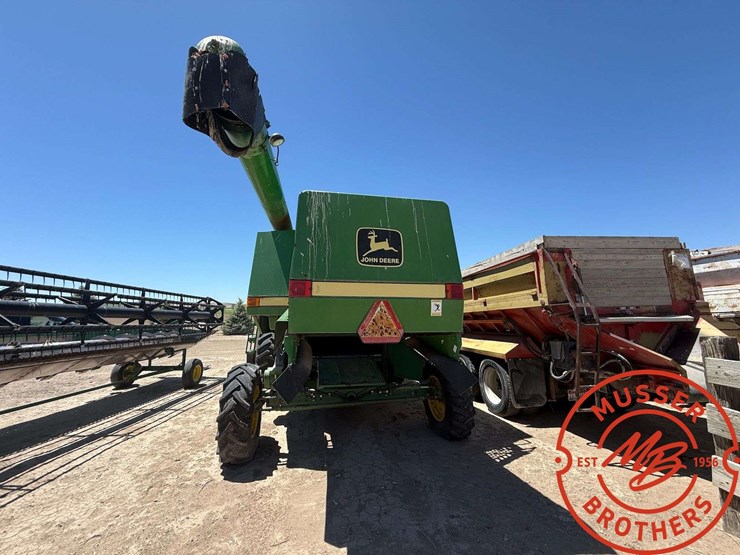 1992-john-deere-9500-image-3