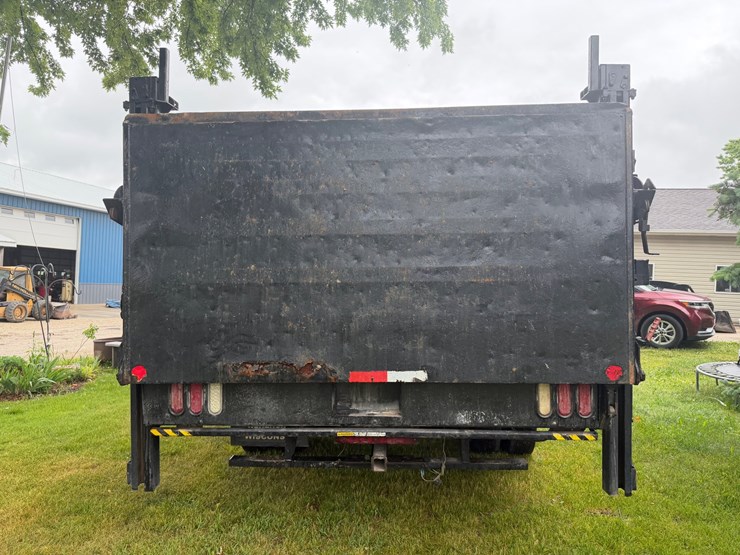 2015-ford-f550-image-5