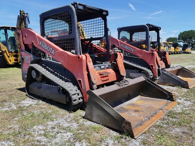 2019-kubota-svl75-2-image-2