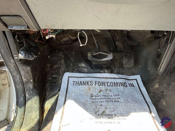 2016-ford-f550-image-61