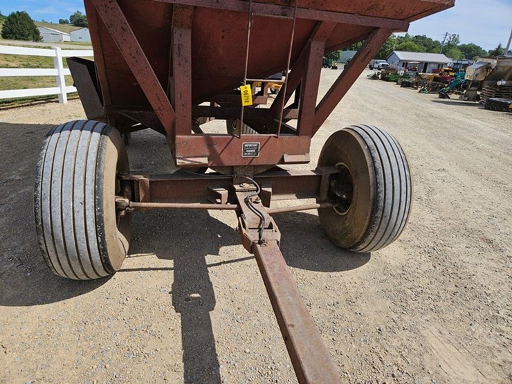 m&w-little-red-wagon-image-10