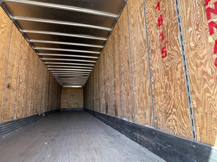 #410-•-2013-stoughton-semi-trailer-(has-wi-title)-(denmark,-wi)-image-14