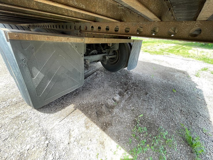 #406-•-2014-stoughton-semi-trailer-(title-in-delay)-(denmark,-wi)-image-12