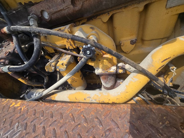 1981-caterpillar-12g-image-26