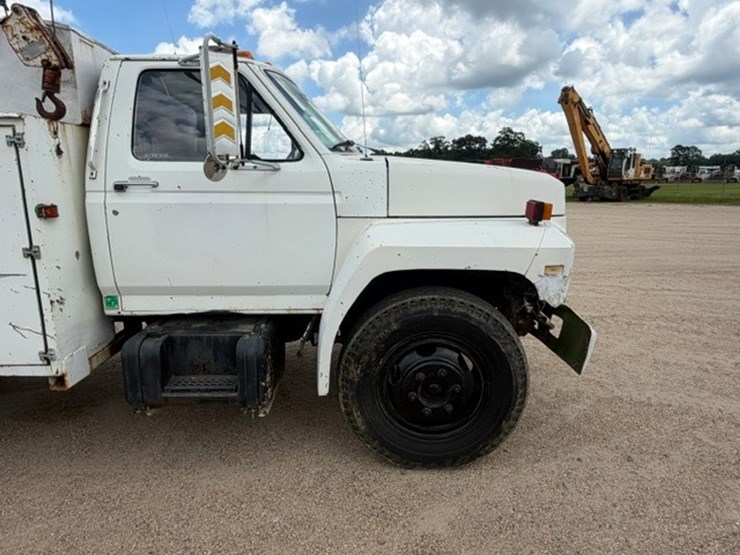 1984-ford-f600-image-20