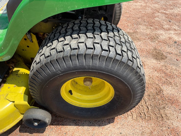 john-deere-e140-image-28