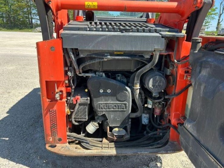 2018-kubota-ssv65-image-26