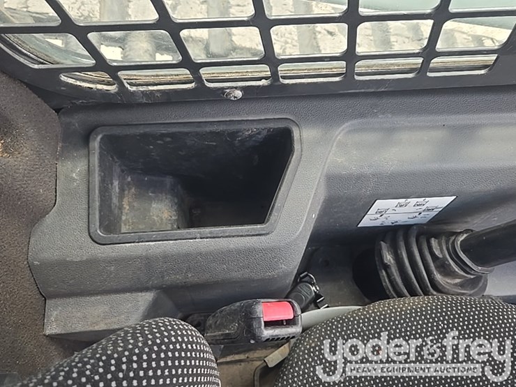 2021-bobcat-t66-image-43