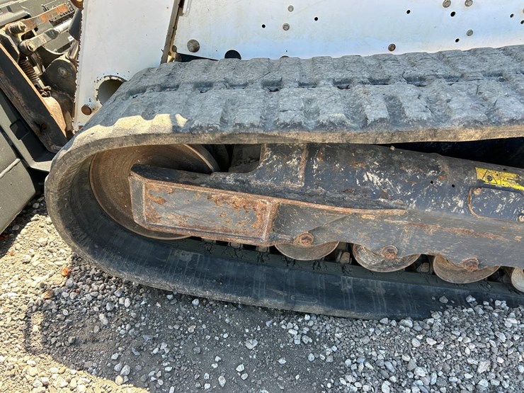 2021-bobcat-t770-image-18