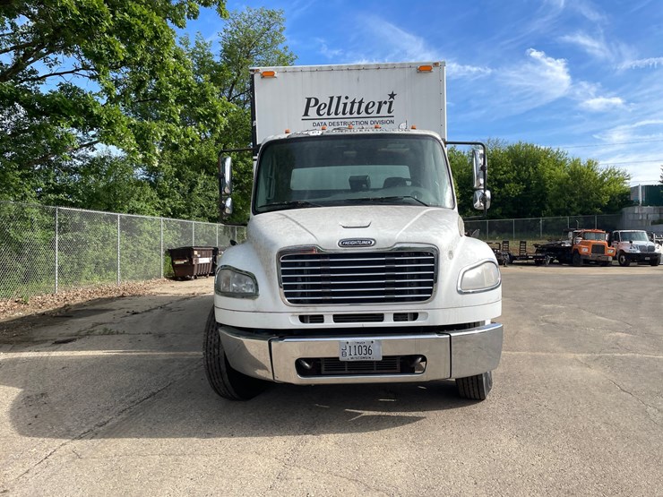 #312-•-2011-freightliner-shred-fast-box-truck-(wi-title)-(monona,-wi)-image-2