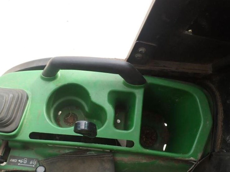 2011-john-deere-1023e-image-47