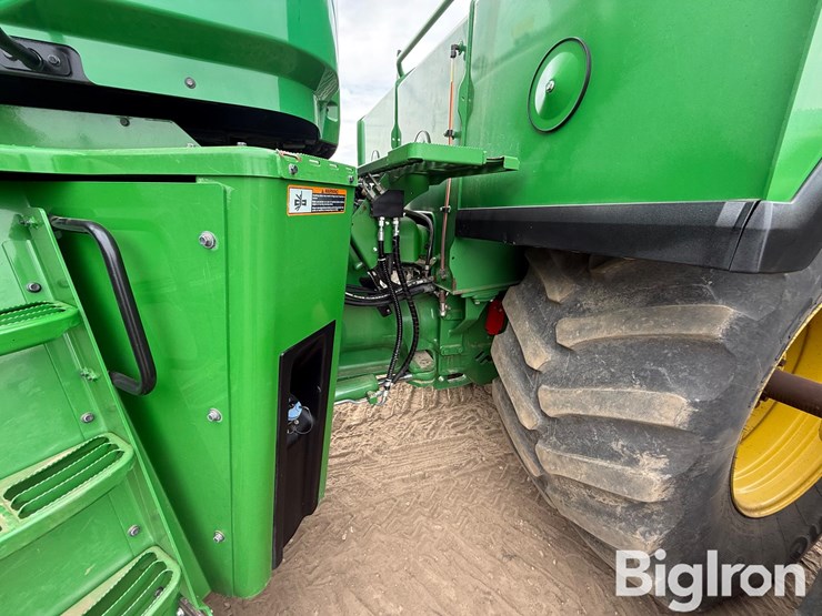 2016-john-deere-9620r-image-16