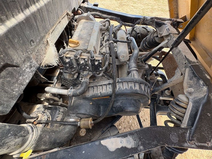 2016-caterpillar-cuv85-5-passenger-4x4-utv-w/-dump-bed-image-18