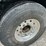 2016-volvo-vhd104b200-image-8