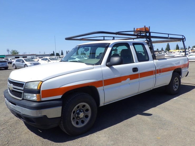 2007-chevrolet-1500-image-2