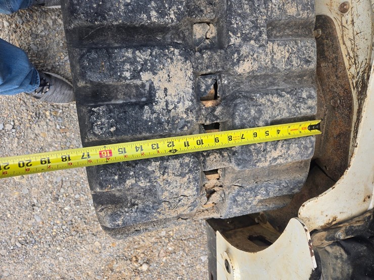 2020-bobcat-t770-image-48