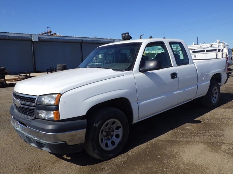 2007-chevrolet-1500-image-1