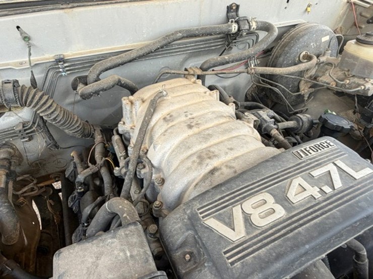 2004-toyota-tundra-image-58