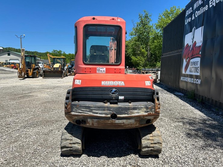 kubota-kx121-3st-image-3