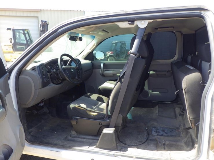 2008-chevrolet-2500hd-image-6