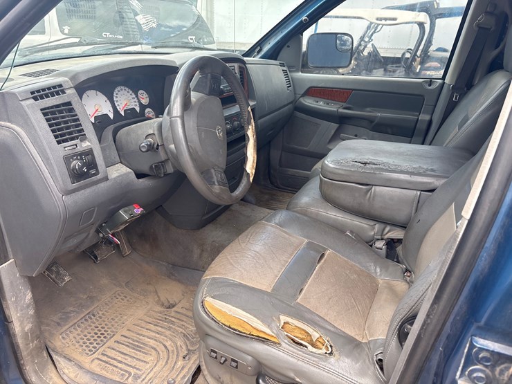 2006-dodge-2500-image-6