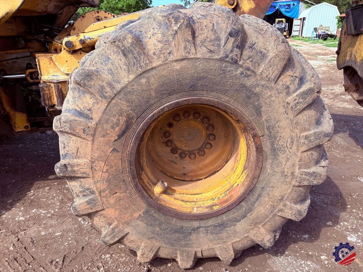 1993-deere-548e-image-74
