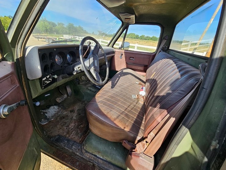1986-chevrolet-30-image-25