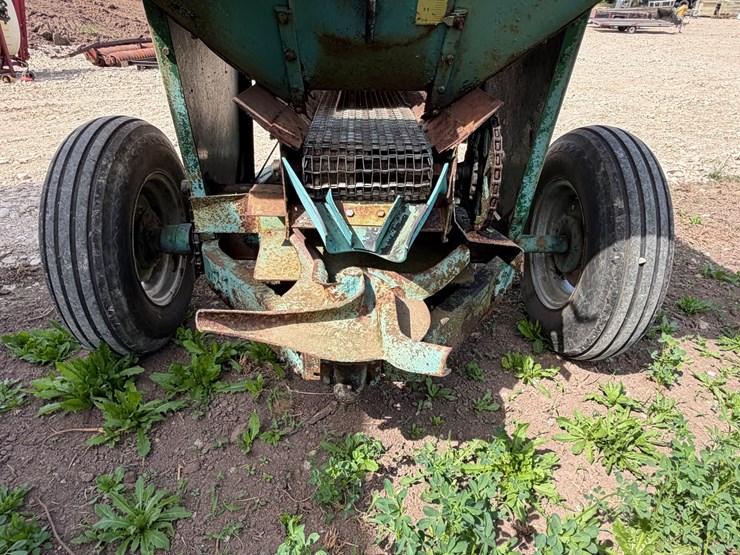 john-deere-301-image-4
