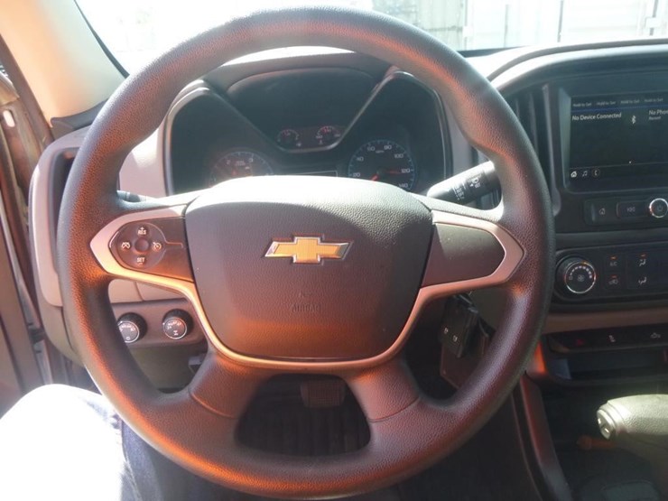 2019-chevrolet-colorado-image-11