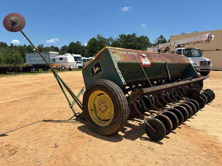 john-deere-8000-image-4