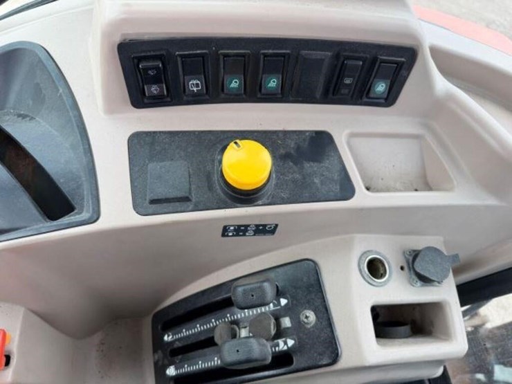 kubota-m7060d-image-20