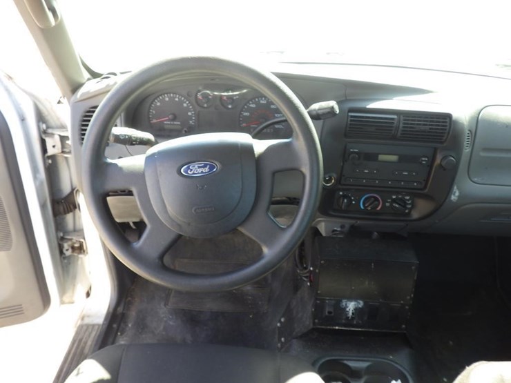2005-ford-ranger-image-8