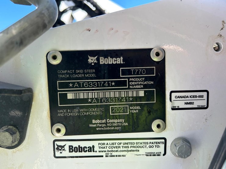 2021-bobcat-t770-image-29