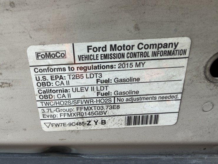 2015-ford-explorer-image-14