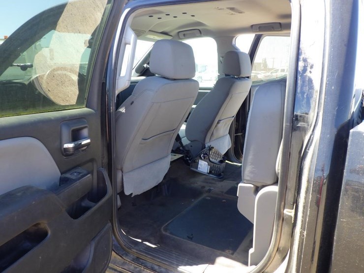 2017-chevrolet-1500-image-8