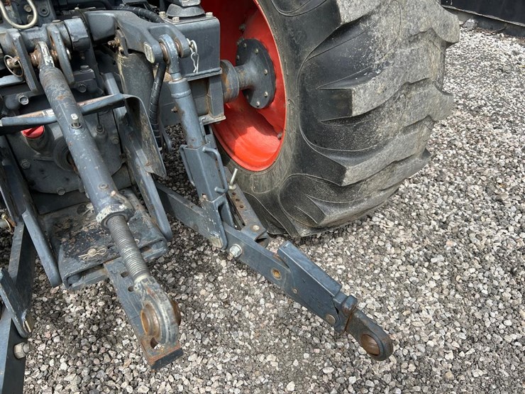 kubota-m7040d-image-16
