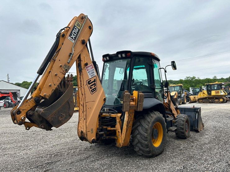jcb-3cx14-image-4