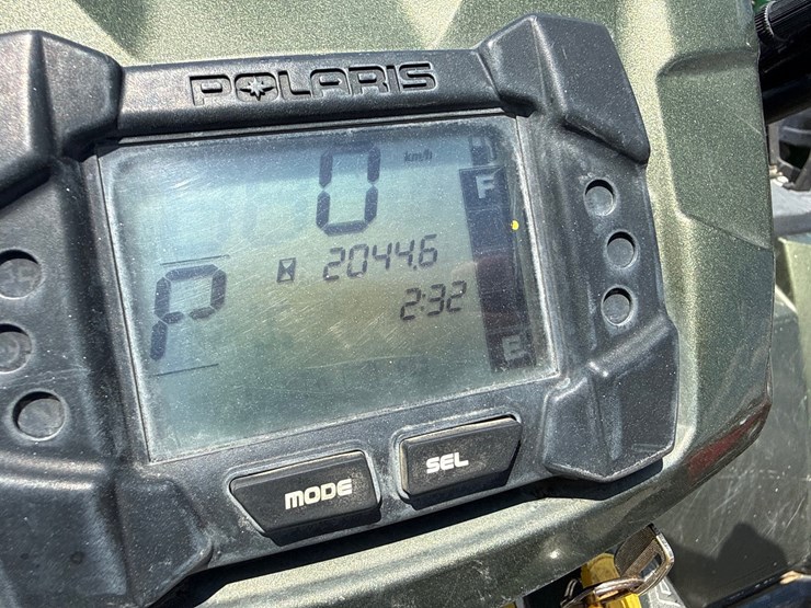 polaris-sportsman-xp-850-image-8