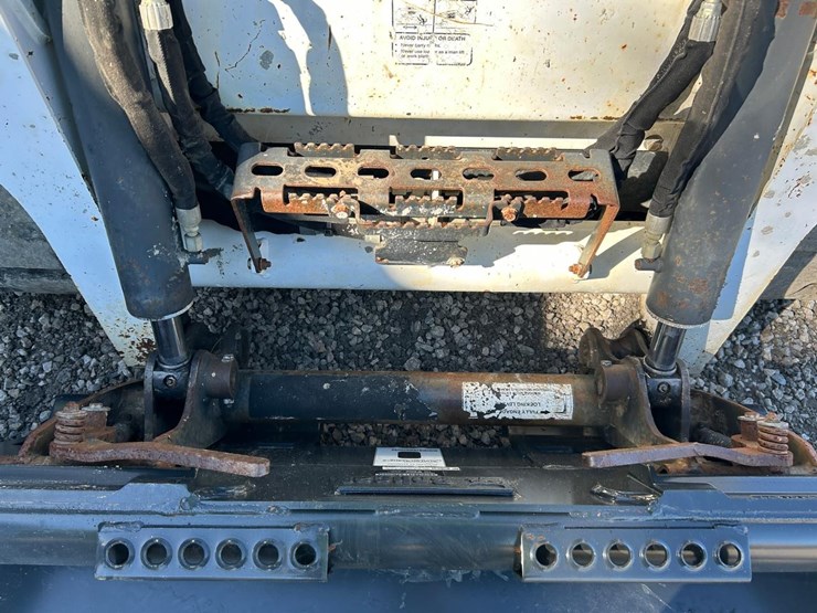2019-bobcat-t550-image-10