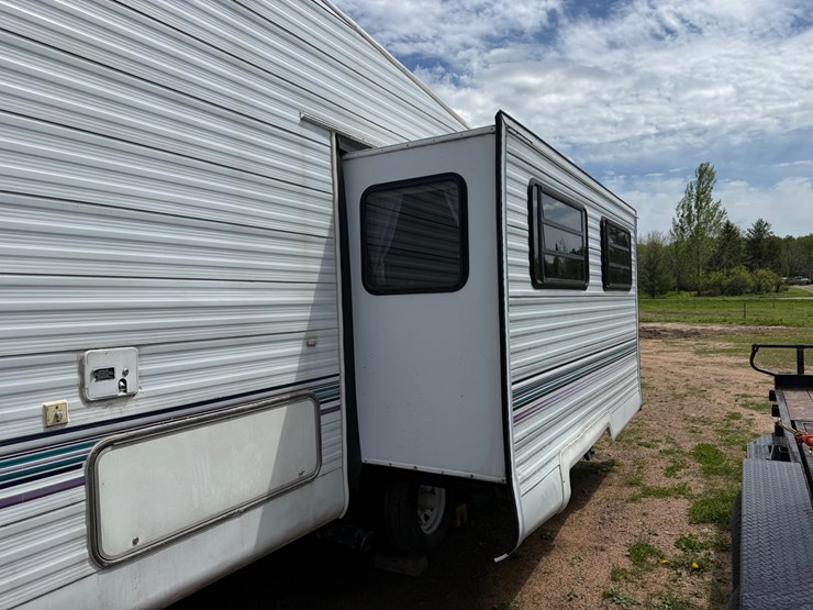 #514-•-1996-skamper-5th-wheel-camper-(has-wi-title)-(stanley,-wi)-image-11
