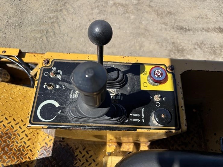 1998-caterpillar-cp-433c-image-30