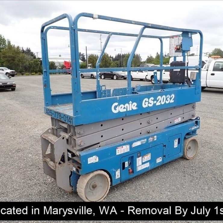 2006 GENIE GS2032