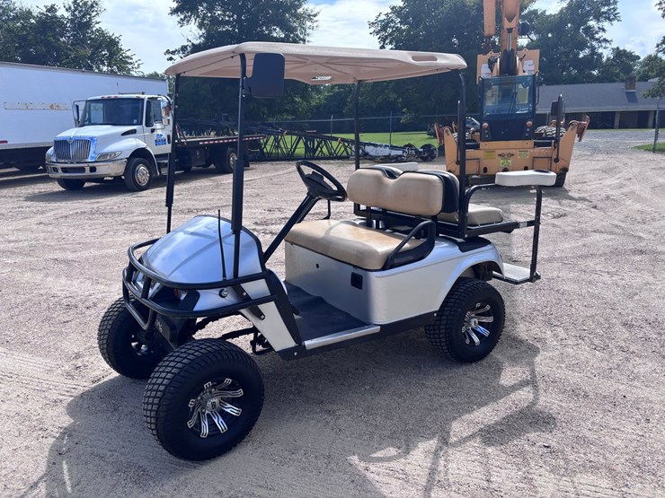 #84-•-2012-ez-go-golf-cart-|-no-title-image-1