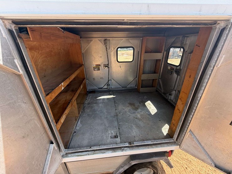 2005-club-carry-all-zmt-utility-cart-image-12