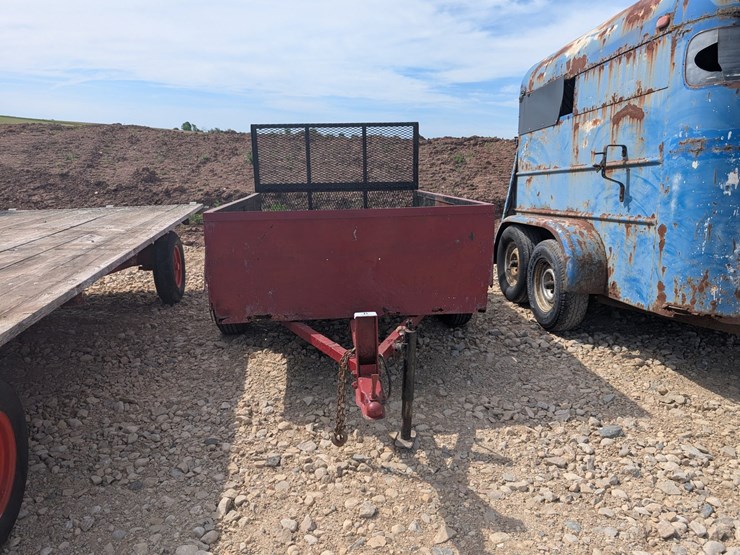 #5498-•-tilt-trailer-image-2