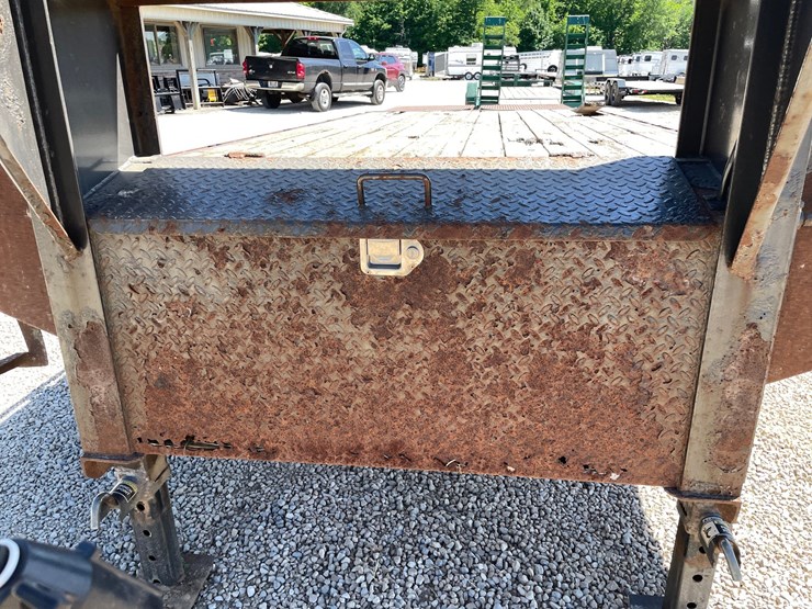 #456-•-2014-maxey-25'-gooseneck-flatbed-trailer-(has-wi-title)-(helenville,-wi)-image-13
