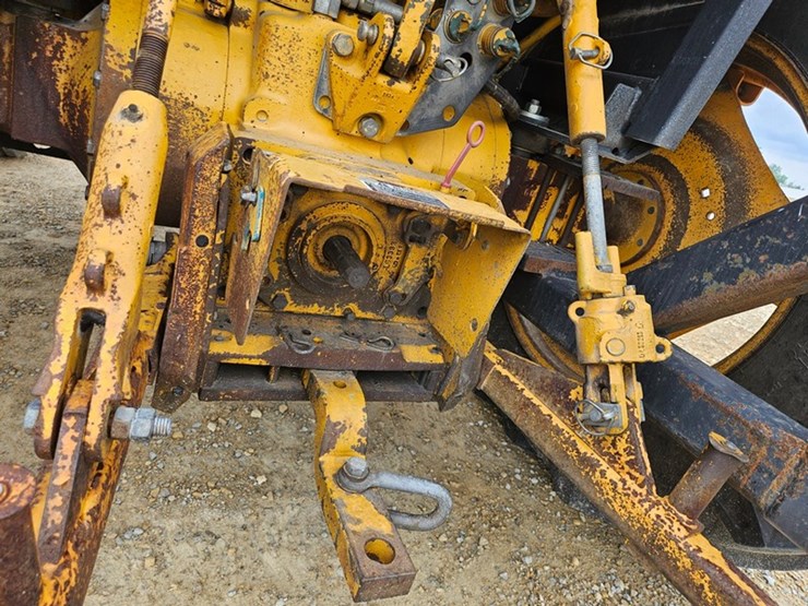 john-deere-2755-image-24