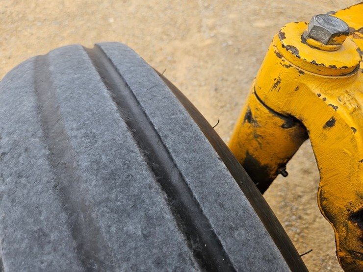 john-deere-2755-image-54