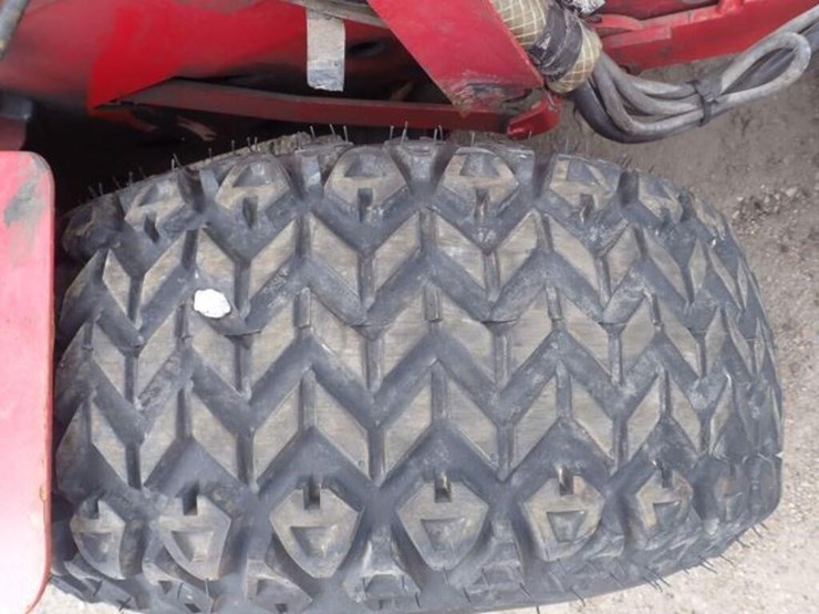 2014-ventrac-4200-image-35